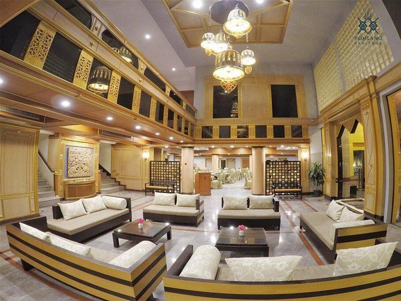 Tohsang Heritage Ubon Ratchathani Hotel Exterior foto