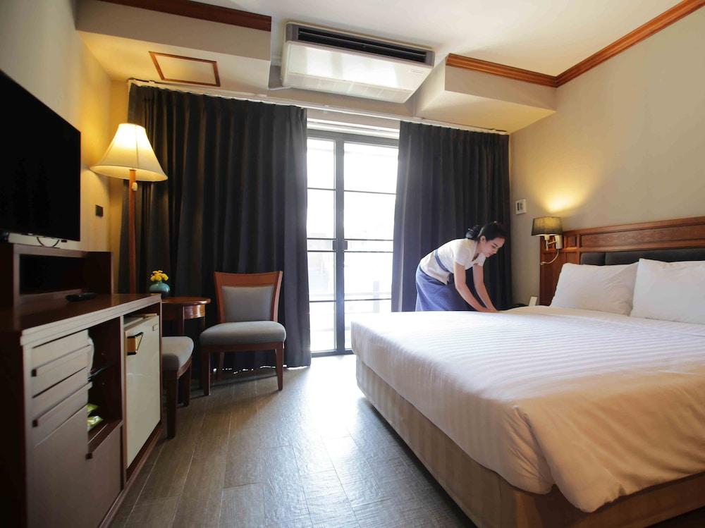 Tohsang Heritage Ubon Ratchathani Hotel Exterior foto